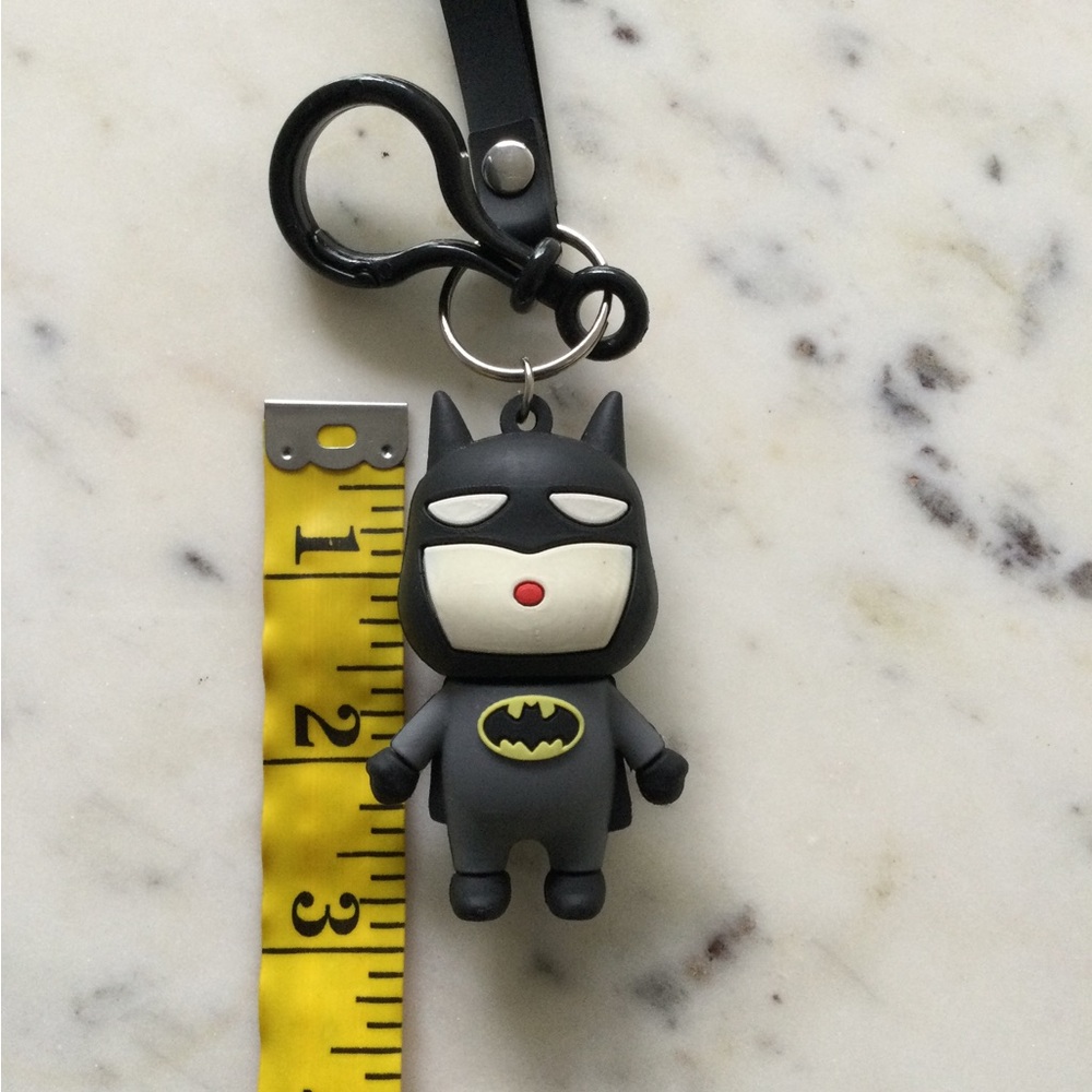 Batman Keychain - Picture 3 of 9